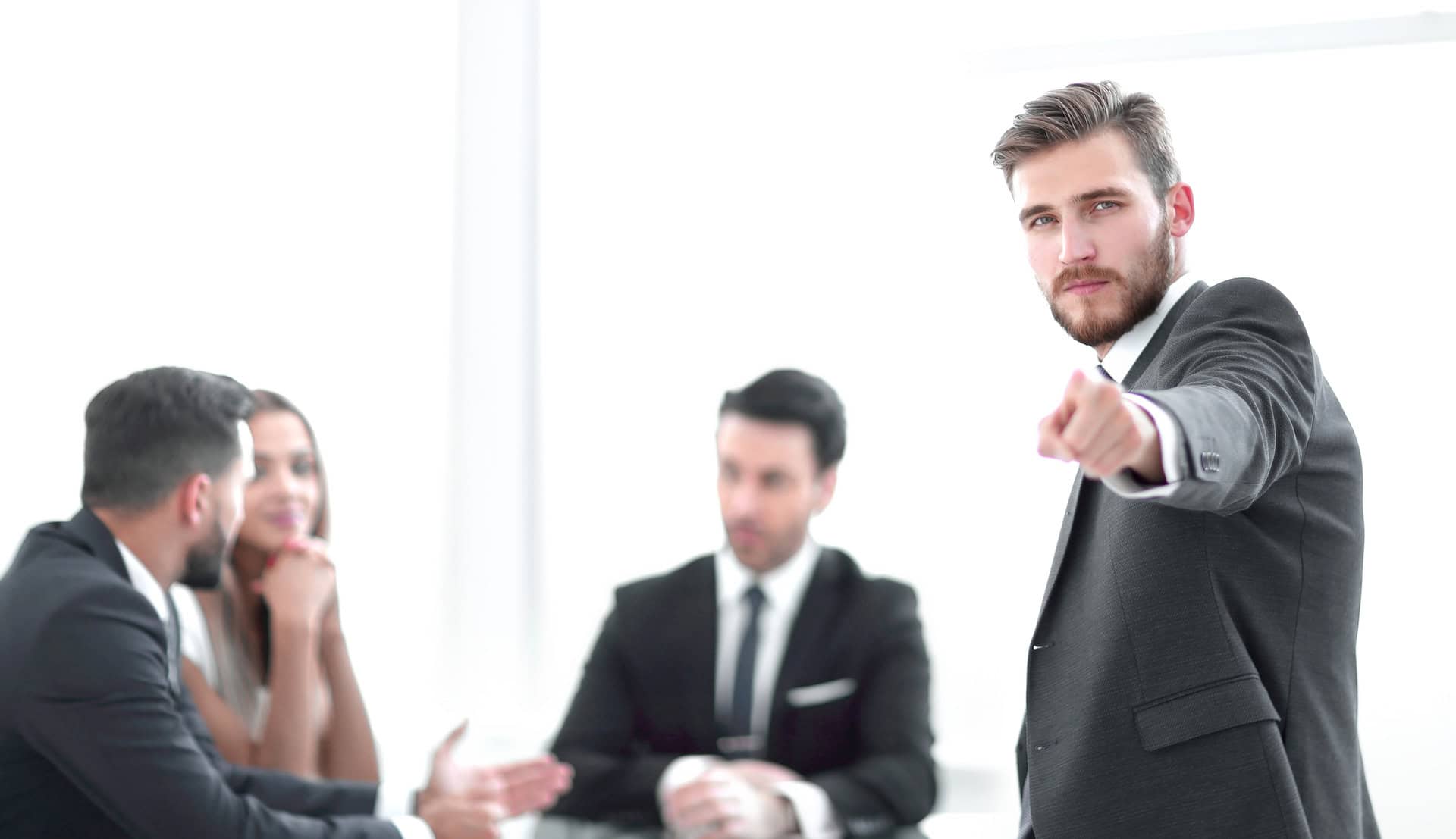 Erfolgsfaktoren für effektives Business Coaching: Fortune Family Kritik im Fokus